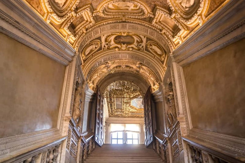 Venice: Doge Palace, San Marco Basilica & Rialto Bridge - Should You Book This Tour?