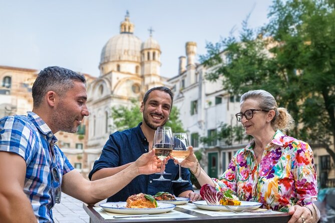 Venice Evening Food Tour: Bites, Drinks & Sit-Down Dinner - Quick hits you’ll care about