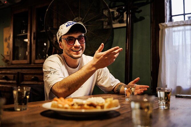 Venice Evening Food Tour: Bites, Drinks & Sit-Down Dinner - Drinks included: spritz, wine, and how to pace yourself