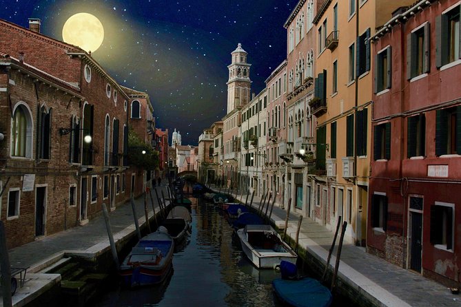 Venice Ghost & Legends Walking City Tour - Stop 3: Cannaregio after dark and getting your bearings back