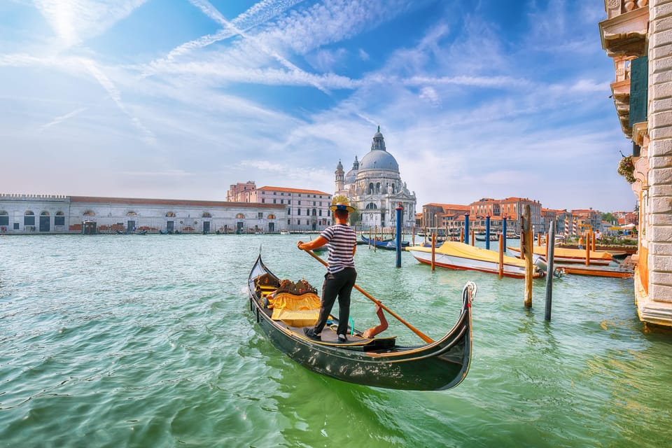 Venice: Gondola Ride with Live Guide or Audio Guide - Key Points to Know Before You Go