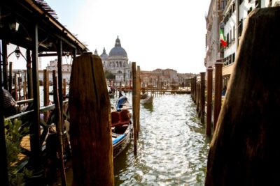 Venice: Gondola Ride with Live Guide or Audio Guide - Starting Near Madonna della Salute and the 20-Minute Canal Intro