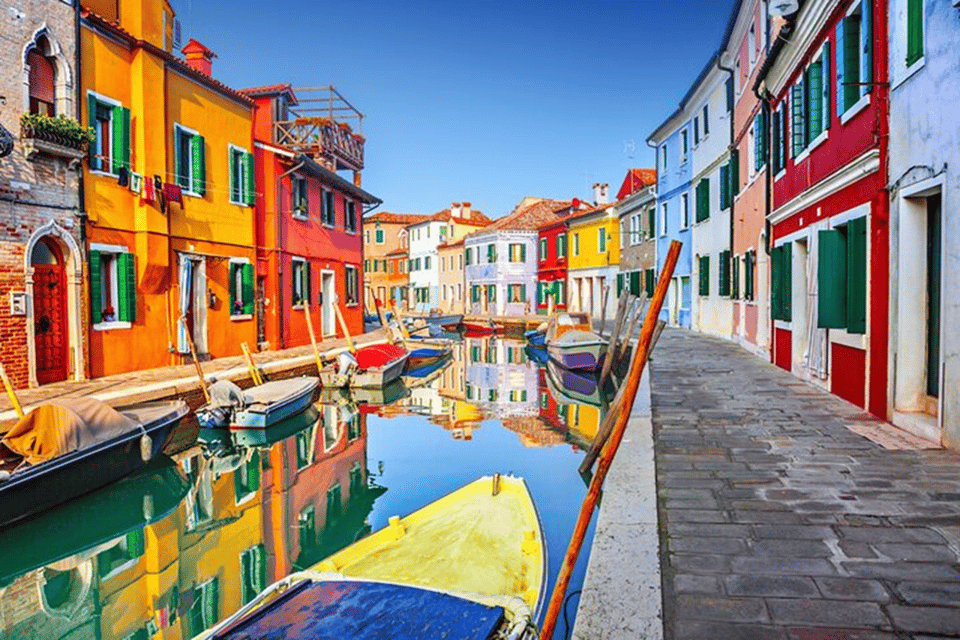 Venice Islands: Murano Glass & Burano Colors Guided Visit - Timing and expectations: what to plan when the day runs tight
