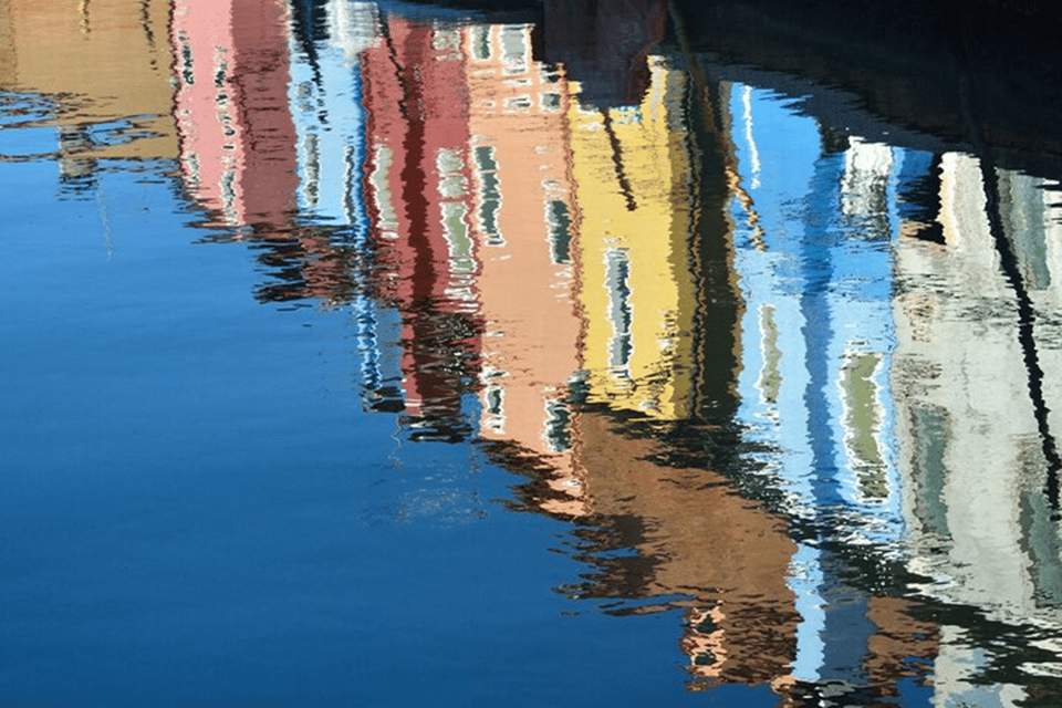 Venice Islands: Murano Glass & Burano Colors Guided Visit - The guides make or break the experience