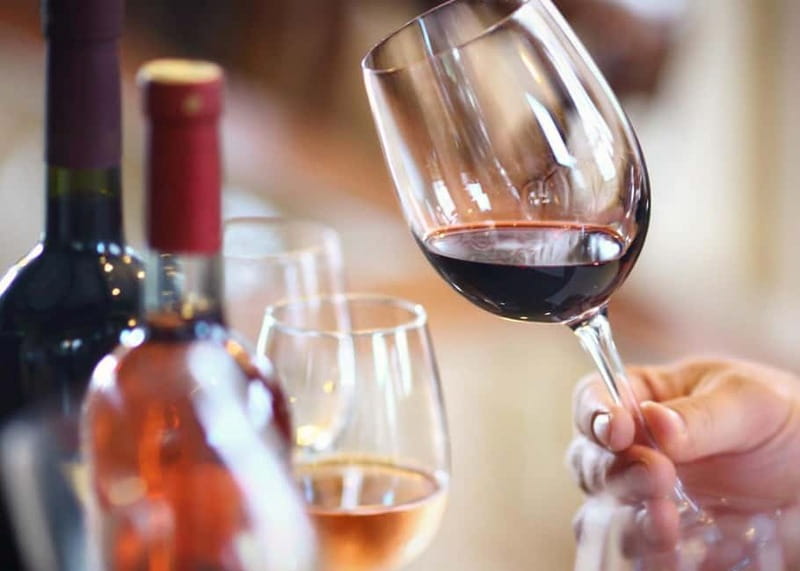 Venice: Italian Prosecco or Red Wine Tasting Expereince - Prosecco vs Red Wine: What You’ll Actually Be Tasting