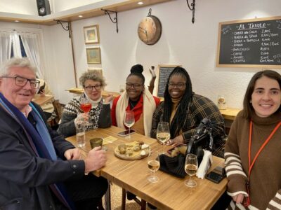 Venice: Jewish Ghetto and Cannaregio Food and Wine Tour - Meeting at Gam Gam and What the First Stretch Signals