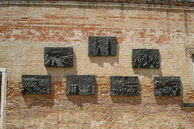 Venice: Jewish Ghetto Walking Tour with Synagogues Visit - Afternoon homework: Napoleon, the floating city, and what changed