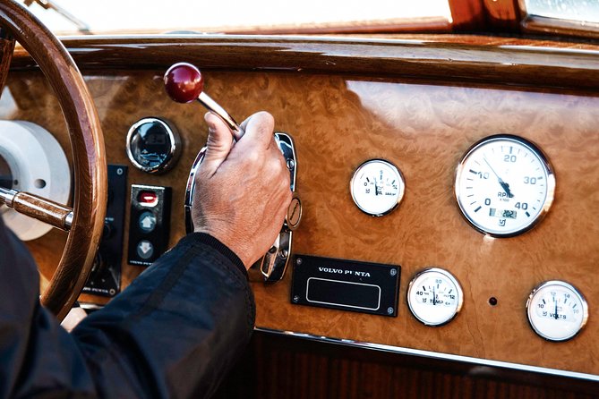 Venice Marco Polo Airport Private Arrival Transfer via Motorboat - When weather changes the plan