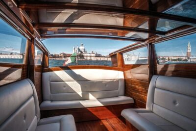 Venice Marco Polo Airport Private Arrival Transfer via Motorboat - The motorboat ride: why it feels worth it