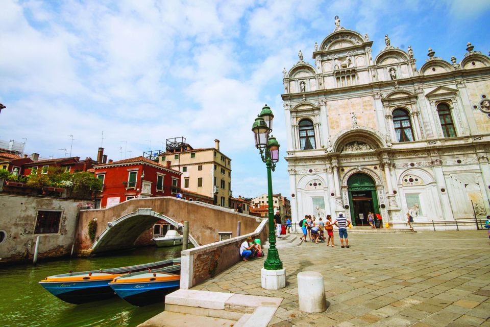 Venice: Morning Walking Tour - What’s actually included: guide + headsets, and why that’s a big deal