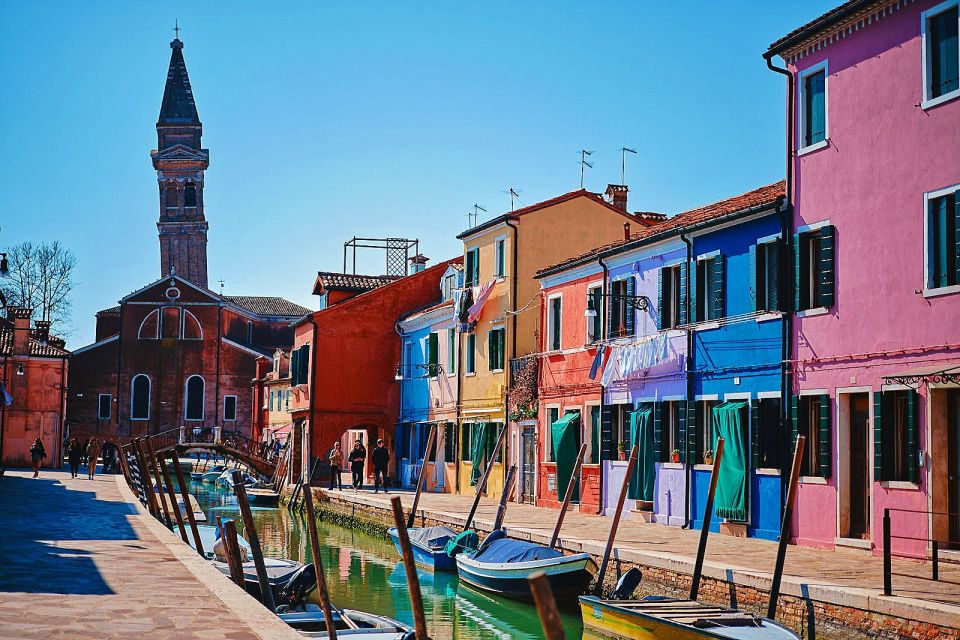 Venice: Murano & Burano Panoramic Boat Tour w/ Glassblowing - Should you book this Murano and Burano panoramic boat tour?