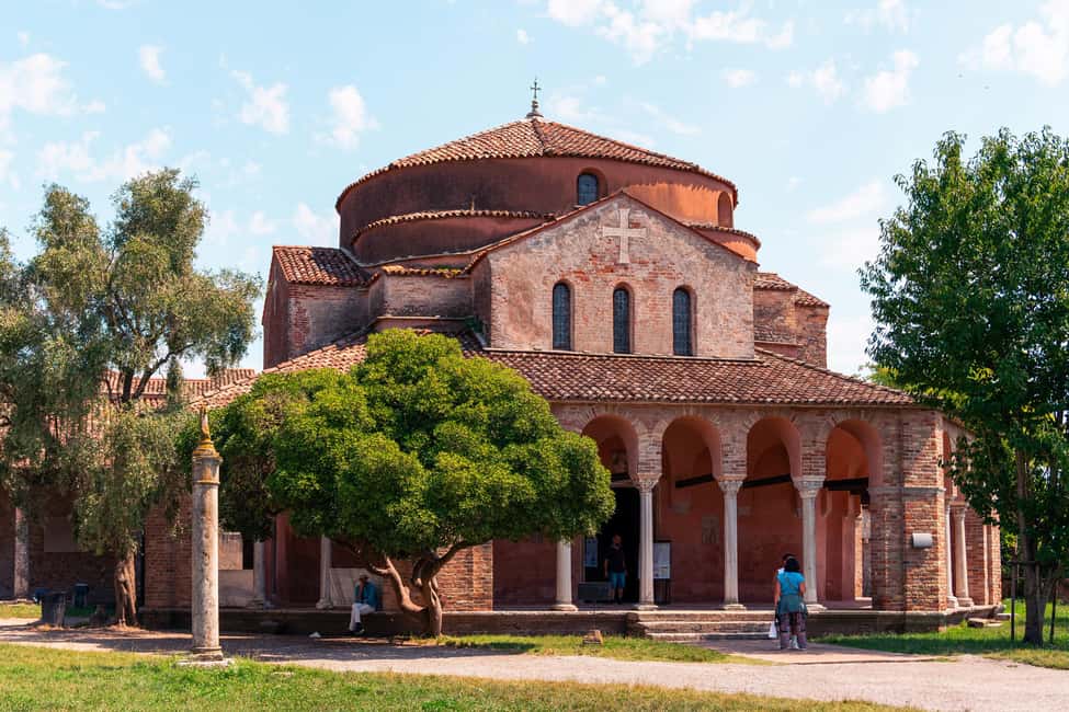 Venice: Murano, Burano, Torcello, and Glass Factory Tour - The Boat Ride: Panoramic Terrace Views and Real Lagoon Time