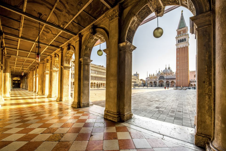 Venice Museum Pass & Doge's Palace Entrance Ticket - Natural history, Glass Museum, and Lace Museum: matches for different tastes