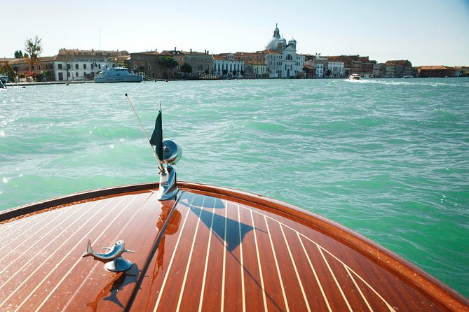 Venice Private Arrival Transfer by Water Taxi: Cruise Port to Central Venice - Who this transfer suits best