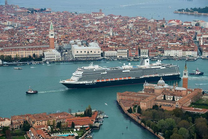 Venice Private Departure Transfer by Water Taxi: Central Venice to Cruise Port - Luggage rules: small limit, big impact on comfort