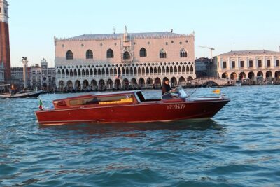 Venice Private Departure Transfer by Water Taxi: Central Venice to Cruise Port - Timing and reliability: the Venice part nobody can fully control