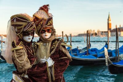 Venice Private Gondola Ride: Explore Hidden Canals and Sights - Choosing the Right Ride Length: 30 Minutes vs 1 Hour vs 2 Hours