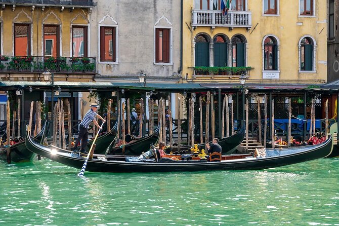 Venice Private Gondola Ride: Explore Hidden Canals and Sights - Gondoliere Style: Silence, Questions, and Names That Matter