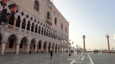 Venice: Religion Walking Tour with Doge’s Palace Tickets - Meeting point near St. Mark’s Square: get your start right