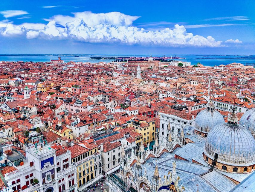 Venice: Saint Mark's Basilica Guided Tour - Golden mosaics: the moment your eyes adjust