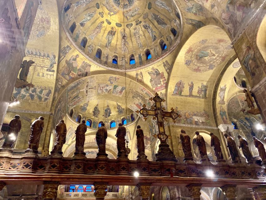 Venice: Saint Mark's Basilica Guided Tour - The marble inlay floor: Venice’s craft under your feet