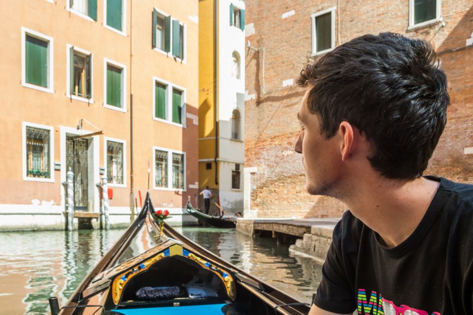 Venice: Shared Gondola Ride Across the Grand Canal - 30 Minutes on the Water: What the Route Really Feels Like