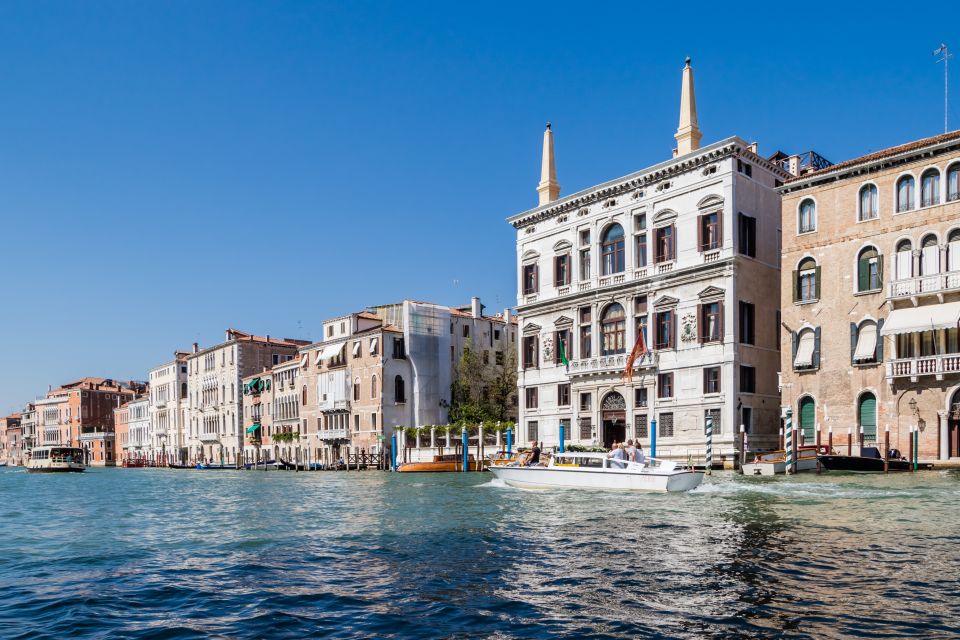 Venice: Shared Gondola Ride Across the Grand Canal - The Gondolier Experience: Skilled Piloting, Limited Interaction