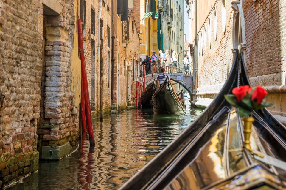 Venice: Shared Gondola Ride Across the Grand Canal - Price and Value: What $46 Buys You (and What It Doesn’t)