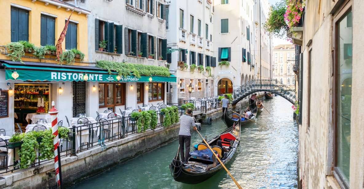 Venice: Shared Gondola Ride through the Lagoon City - Finding TU.RI.VE. near St. Mark’s: your meeting point game plan