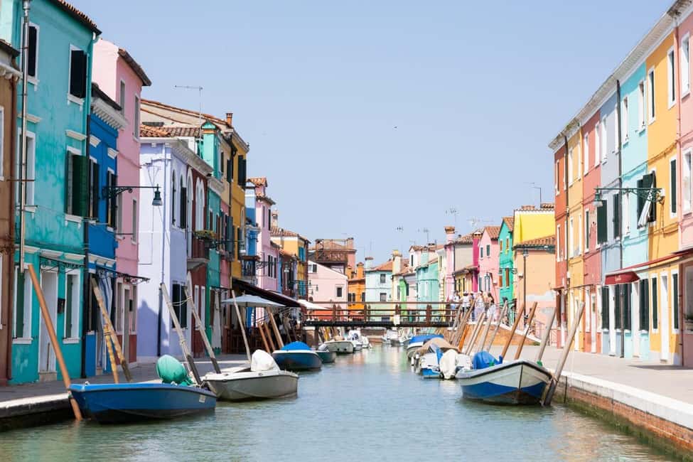 Venice: St Mark's, Doge's Palace, Murano & Burano Day Tour - How the water-taxi structure changes your day