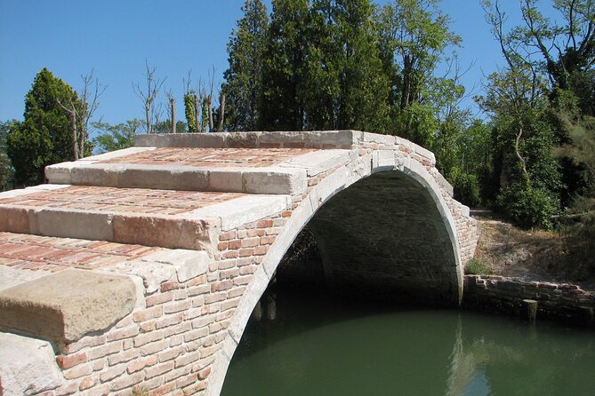 Venice: The Islands of the Lagoon Guided Tour - Optional Torcello Island: Quiet Lagoon History in a Short Visit