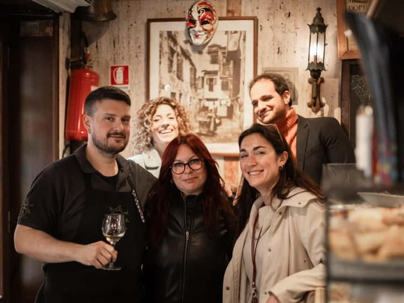 Venice: The Ultimate Food Tour with Wine & Spritz - Why the guide changes everything (Enrico, Imade, Beatrice and more)