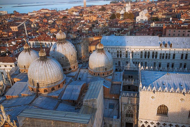 Venice Walking Tour plus Skip the Lines Doge's Palace and St Mark's Basilica Tours - Piazza San Marco First: How This Tour Gets You Oriented Fast