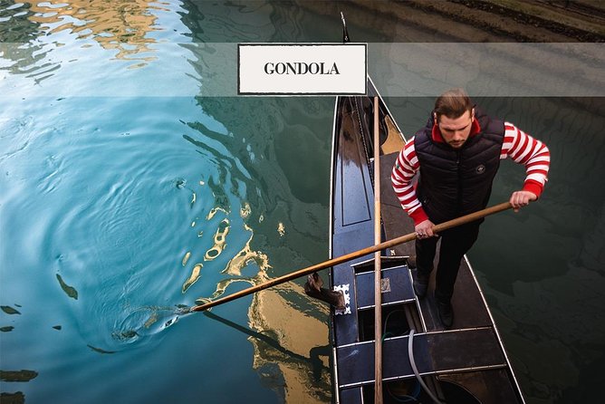 Venice's Icons: Basilica, Doge Palace, Rialto & Optional Gondola - VR Venice Gallery: a smart add-on when crowds make focus hard