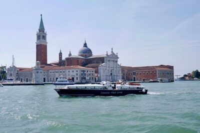 Walking Tour of Venice with Mini Cruise - Strada Nova: see the city’s main artery on foot