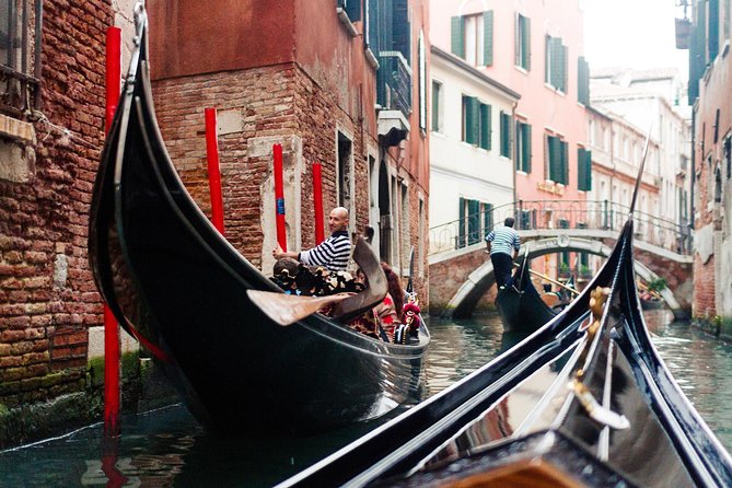 Welcome to Venice Group Tour St. Mark's Basilica & Gondola Ride - St. Mark’s Basilica Without the Line: Mosaics, Relics, and Why It Looks Like That