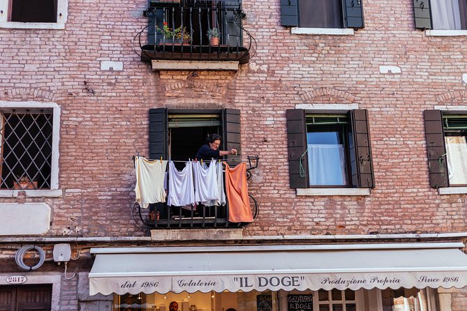 Withlocals Venice Away from the Crowds PRIVATE Tour with a Local Expert - How a private local host changes your Venice day