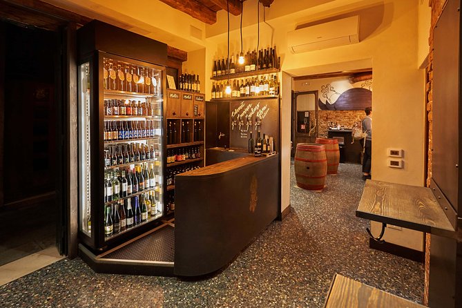 Your Evening in Venice: Aperitif & Lifestyle - Walking Tour, Not a Boat Ride: Get the Expectation Right